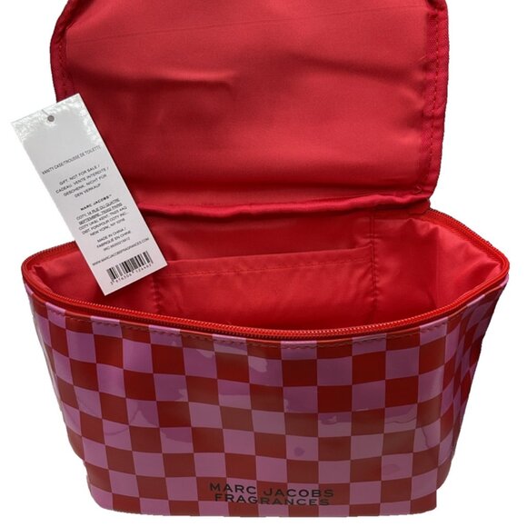Marc Jacobs Vanity Case Red and Pink Checkered Bag Daisy Wild Perfume 4ml EDP - Picture 2 of 12